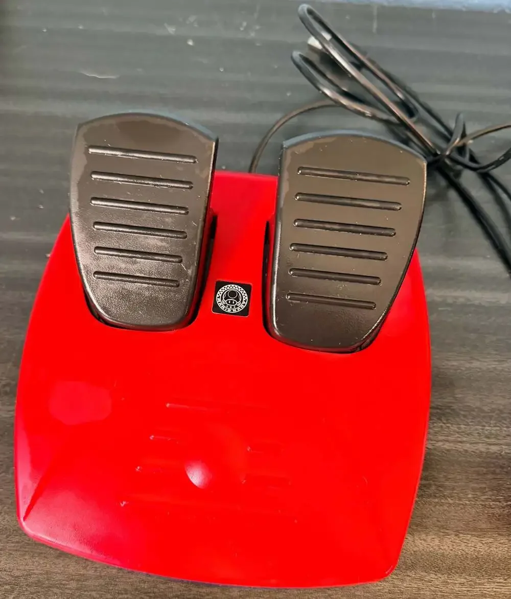 HORI mario kart